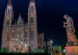 Lais Puzzle - Kathedrale von La Plata, Buenos Aires, Argentinien - 100, 200, 500, 1.000 & 2.000 Teile