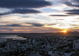 Lais Puzzle - Comodoro Rivadia, Stadt in der Provinz Chubut. Patagonien, Argentinien - 100, 200, 500, 1.000 & 2.000 Teile