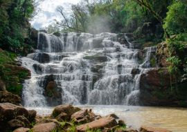 Lais Puzzle - Erstaunlicher Wasserfall mitten im Dschungel in der Provinz "Misiones", Argentinien - 100, 200, 500, 1.000 & 2.000 Teile