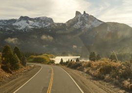 Lais Puzzle - Blick auf eine Wanderung in den schneebedeckten Bergen um San Carlos de Bariloche und San Martin de los Andes in der Provinz Rio Negro, Argentinien - 100, 200, 500, 1.000 & 2.000 Teile