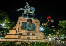 Lais Puzzle - Die Plaza de la Libertad in der Stadt Santiago del Estero in Argentinien - 100, 200, 500, 1.000 & 2.000 Teile