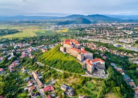 Lais Puzzle - Luftaufnahme von Mukatschewo mit der Burg Palanok in der Ukraine - 100, 200, 500, 1.000 & 2.000 Teile