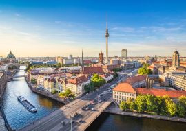 Lais Puzzle - Berliner Skyline-Panorama mit Fernsehturm und Spree bei Sonnenuntergang, Deutschland - 100, 200, 500 & 1.000 Teile