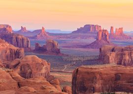 Lais Puzzle - Sonnenaufgang in Hunts Mesa im Monument Valley, Arizona, USA - 100, 200, 500 & 1.000 Teile