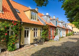 Lais Puzzle - Mollestien Straße, Aarhus, Dänemark - 100, 200, 500 & 1.000 Teile