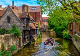 Lais Puzzle - Klassische Ansicht des historischen Stadtzentrums von Brügge (Brugge), Provinz Westflandern, Belgien. Stadtbild von Brügge - 100, 200, 500 & 1.000 Teile