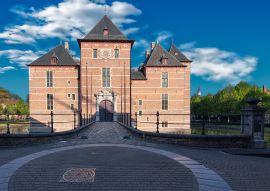 Lais Puzzle - Schloss der Herzöge von Brabant in Turnhout, Belgien - 100, 200, 500 & 1.000 Teile