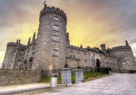 Lais Puzzle - Kilkenny Castle in der Abenddämmerung, Co. Kilkenny, Irland - 1.000 Teile