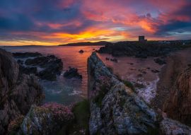 Lais Puzzle - Landschaft der Grafschaft Donegal in Irland am Morgen mit der Burg - 100, 200, 500 & 1.000 Teile