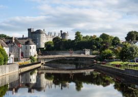 Lais Puzzle - Kilkenny Castle, Panoramablick von der Brücke, Irland - 100, 200, 500 & 1.000 Teile