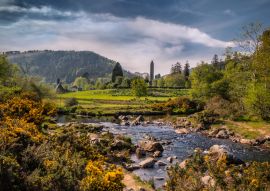 Lais Puzzle - Glendalough in den Wicklow-Bergen, Irland - 100, 200, 500 & 1.000 Teile