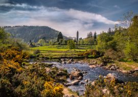 Lais Puzzle - Glendalough in den Wicklow-Bergen, Irland - 1.000 Teile
