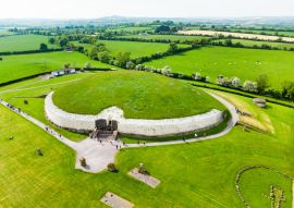 Lais Puzzle - Newgrange, ein prähistorisches Monument aus der Jungsteinzeit, in der Grafschaft Meath, Irland. UNESCO-Weltkulturerbe. - 100, 200, 500 & 1.000 Teile