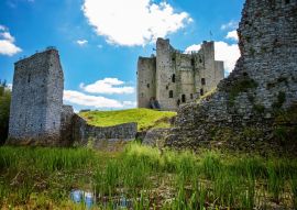 Lais Puzzle - Ein Panoramablick auf die Burg Trim in der Grafschaft Meath am Fluss Boyne, Irland. Es ist die größte anglonormannische Burg in Irland. - 100, 200, 500 & 1.000 Teile