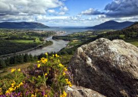 Lais Puzzle - Carlingford lough vom Aussichtspunkt Flagstaff. Grafschaften Armagh, Down und Louth, Irland - 100, 200, 500 & 1.000 Teile