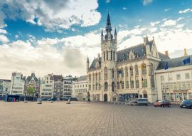 Lais Puzzle - Sint Niklaas, Belgien: Rathaus - 100, 200, 500 & 1.000 Teile