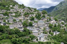 Lais Puzzle - Dorf Syrrako, Epirus, Griechenland - 2.000 Teile