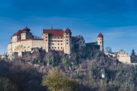 Lais Puzzle - Burg Harburg im bayerischen Schwaben in der Stadt Harburg - 2.000 Teile