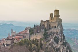 Lais Puzzle - Die Burg von San Marino - 2.000 Teile