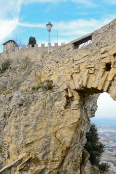 Lais Puzzle - Festung La Guaita in San Marino - 2.000 Teile