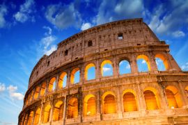 Lais Puzzle - Wunderschöner Blick in den Himmel über das Kolosseum - 2.000 Teile