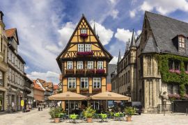 Lais Puzzle - Alte deutsche Häuser in Quedlinburg - 2.000 Teile