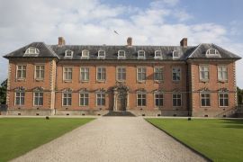 Lais Puzzle - English Country Mansion, Blaenau Gwent, Wales - 2.000 Teile