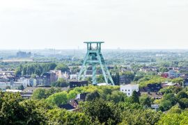 Lais Puzzle - Blick auf den Spiralturm in Bochum, Bundesland Nordrhein-Westfalen, Deutschland. - 2.000 Teile
