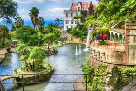 Lais Puzzle - Szenerie des Monte Palace Tropical Garden. Funchal, Insel Madeira, Portugal - 2.000 Teile