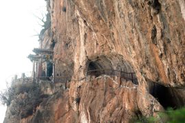 Lais Puzzle - Drachentor von Kunming, China - 2.000 Teile