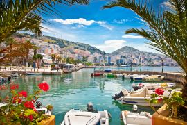Lais Puzzle - Hafen der Stadt Saranda am Ionischen Meer, Albanien - 2.000 Teile