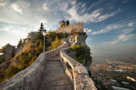 Lais Puzzle - Rocca della Guaita, Schloss in San Marino - 2.000 Teile