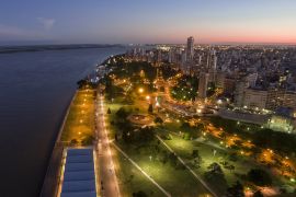 Lais Puzzle - Blick auf den Sonnenuntergang in der Stadt Rosario, Santa Fe, Argentinien - 2.000 Teile