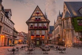 Lais Puzzle - Ansicht des Hauptplatzes von Quedlinburg, Deutschland. - 2.000 Teile