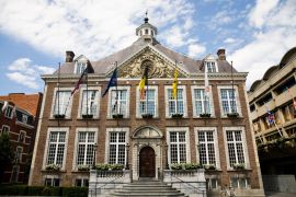 Lais Puzzle - Rathaus, Hasselt, Belgien - 2.000 Teile