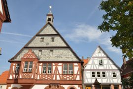 Lais Puzzle - Bürgerhaus (Altes Rathaus) in Wörth am Main - 2.000 Teile