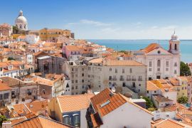 Lais Puzzle - Panoramablick über die Dächer der Alfama, Lissabon, Portugal - 2.000 Teile