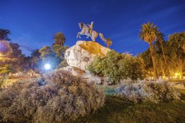 Lais Puzzle - San-Martin-Platz in Mendoza, Argentinien - 2.000 Teile