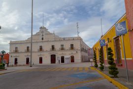 Lais Puzzle - Präsidentschaft des Stadtbezirks Huamantla im Zentrum der Stadt, Mexiko - 2.000 Teile