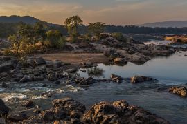 Lais Puzzle - Flusspfad in Muchnar, Bezirk Dantewada, Chhattisgarh, Indien - 2.000 Teile