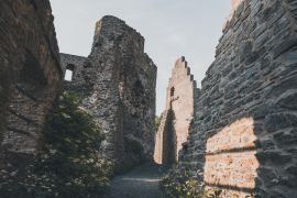 Lais Puzzle - Löwen- und Philippsburg in Monreal - 2.000 Teile