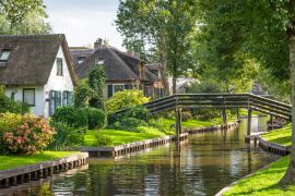 Lais Puzzle - Giethoorn - beliebtes Touristenziel, oft auch als "Holländisches Venedig" bezeichnet - 2.000 Teile