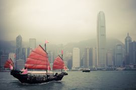 Lais Puzzle - Segelboot im chinesischen Stil in Hongkong - 2.000 Teile
