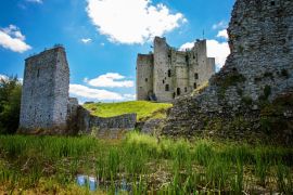 Lais Puzzle - Ein Panoramablick auf die Burg Trim in der Grafschaft Meath am Fluss Boyne, Irland. Es ist die größte anglonormannische Burg in Irland. - 2.000 Teile