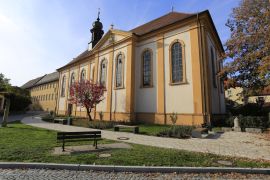Lais Puzzle - Das Augustinerkloster in Münnerstadt, Bayern, Deutschland, Europa The Augustinian Monastery in Muennerstadt, Bavaria, Germany, Europe - 2.000 Teile