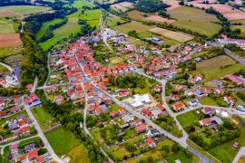 Lais Puzzle - Schönau an der Brend in Bayern | Luftbilder vom Dorf Schönau an der Brend - 2.000 Teile