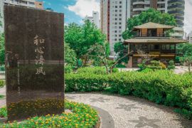 Lais Puzzle - Japan-Platz, Curitiba, Brasilien - 2.000 Teile