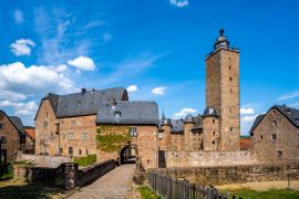 Lais Puzzle - Schloss, Steinau an der Strasse, Hessen, Deutschland - 2.000 Teile