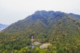 Lais Puzzle - Pagode auf dem Berg Kinka, Japan - 2.000 Teile