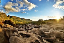 Lais Puzzle - Tal des Mondes in der Chapada dos Veadeiros Goiás Brasilien - 2.000 Teile